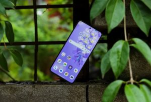 motorola mobile under 20000 Front view 