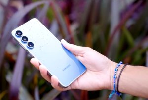 Samsung Galaxy s25 fe smartphone 