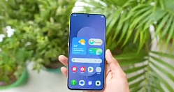 Samsung Galaxy S25 FE screen 