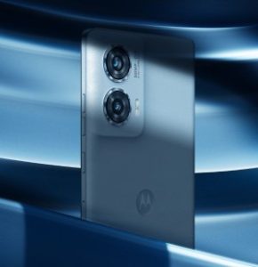 Motorola phones under 20000 back view 