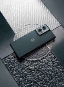 Motorola phones under 20000 back view