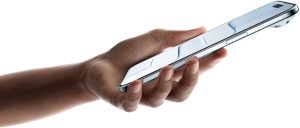 Offline Mobile Stores in Kuwait (iphone air)