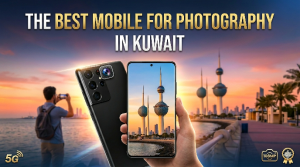 Samsung Galaxy S21 Ultra showcased as the Best Mobile for Photography in Kuwait, featuring a 108MP camera, 5G support, and a stunning sunset view of the Kuwait Towers on the screen